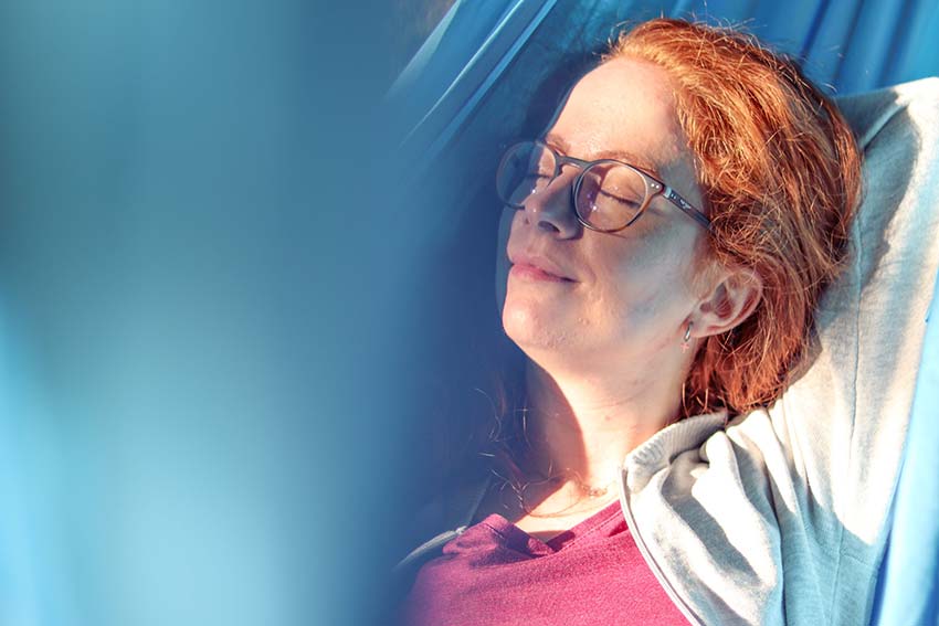 poza hamac haam albastru deschis